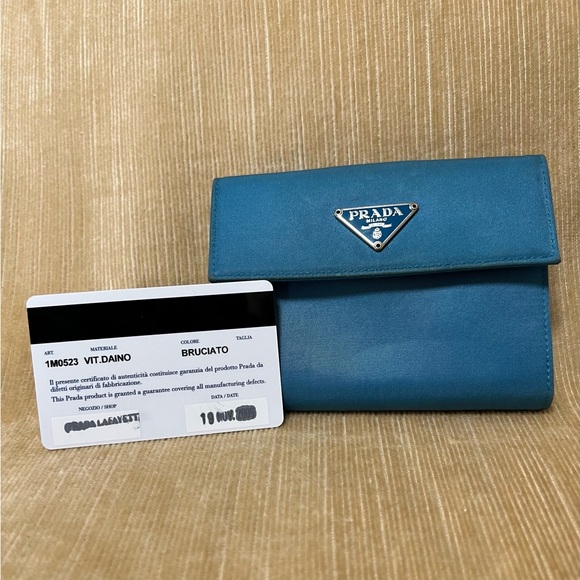 PRADA AUTHENTICATED VINTAGE NYLON & LEATHER BIFOLD WALLET. UGC. - Picture 13 of 15